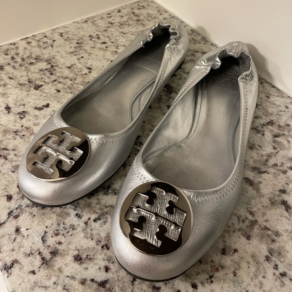 Tory Burch Shoes - Tory Burch Silver Minnie Flats